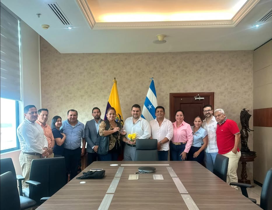 Prefectura del Guayas avanza en intervención de la vía Colimes-Olmedo