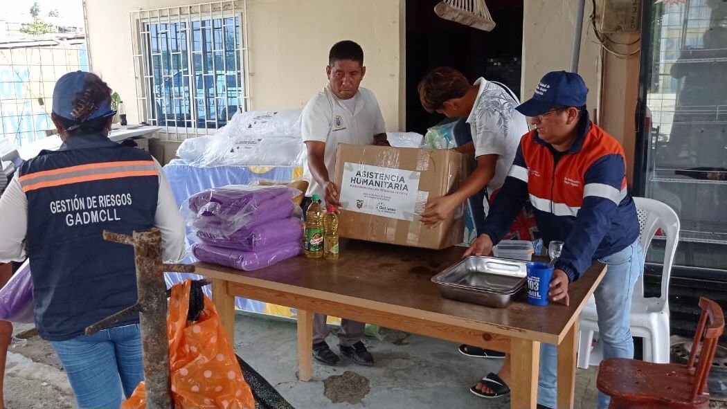Asistencia humanitaria llega a 50 familias en La Alegría por daños en represa